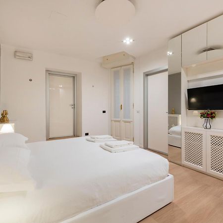 Milan Royal Suites Duomo Exterior photo