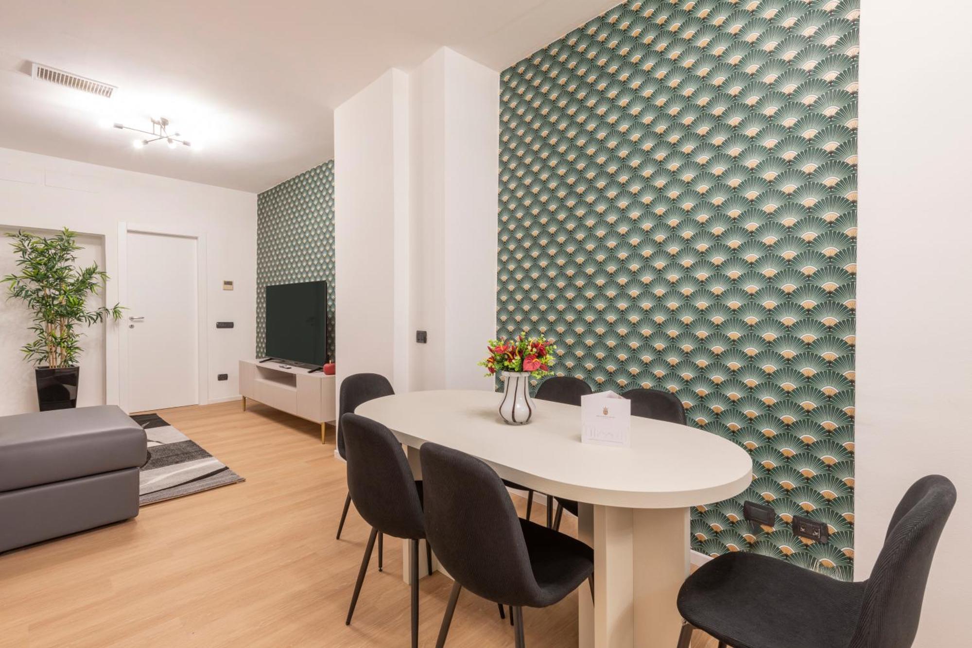Milan Royal Suites Duomo Exterior photo